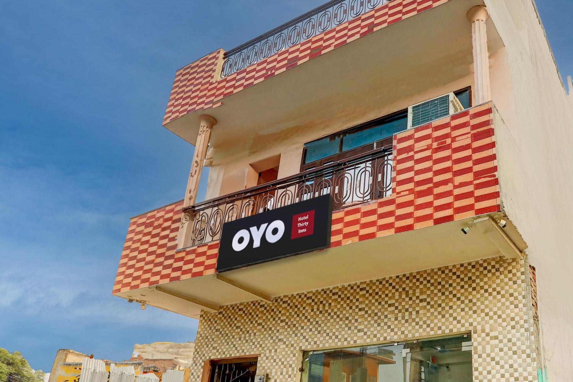 Hotel O Thirty Inns Нойда Екстер'єр фото